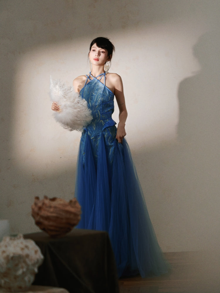 Dollytang Gem Cross Neck Gold Stamping Maxi Dress