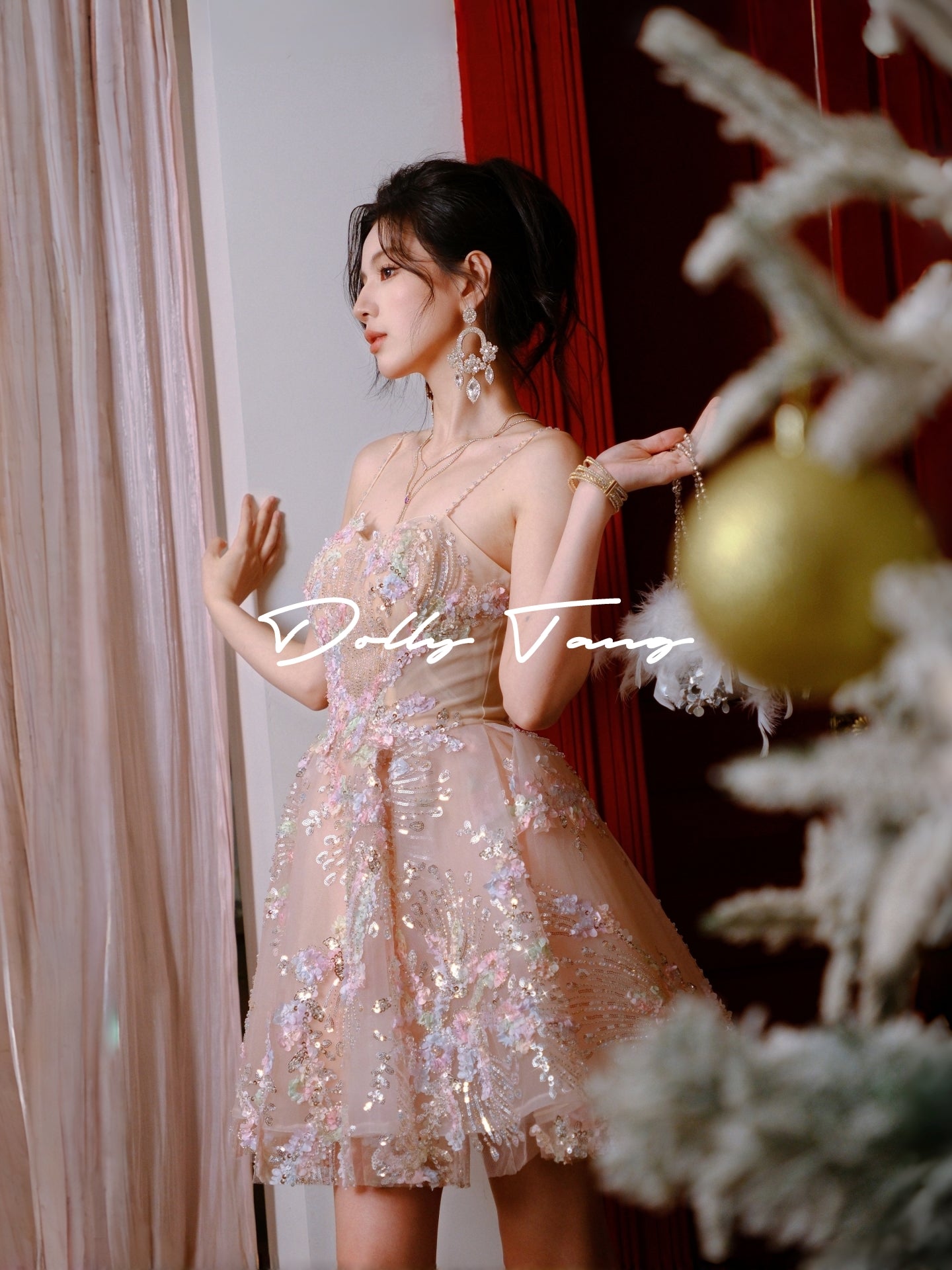 Dollytang Rosenebel Spaghetti Sequin Mini Dress