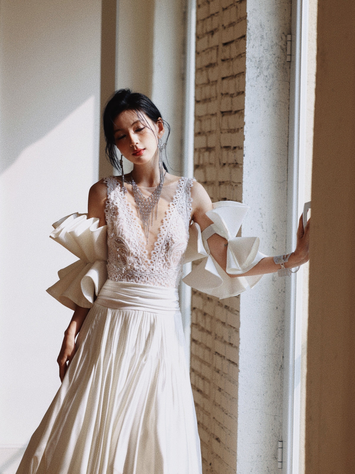 Dollytang Muse Embroidered Flower Bud Satin Midi Dress